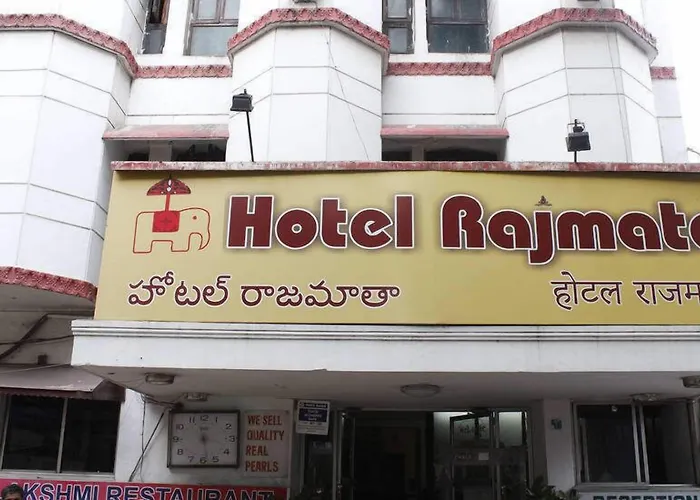 Hotel Rajmata